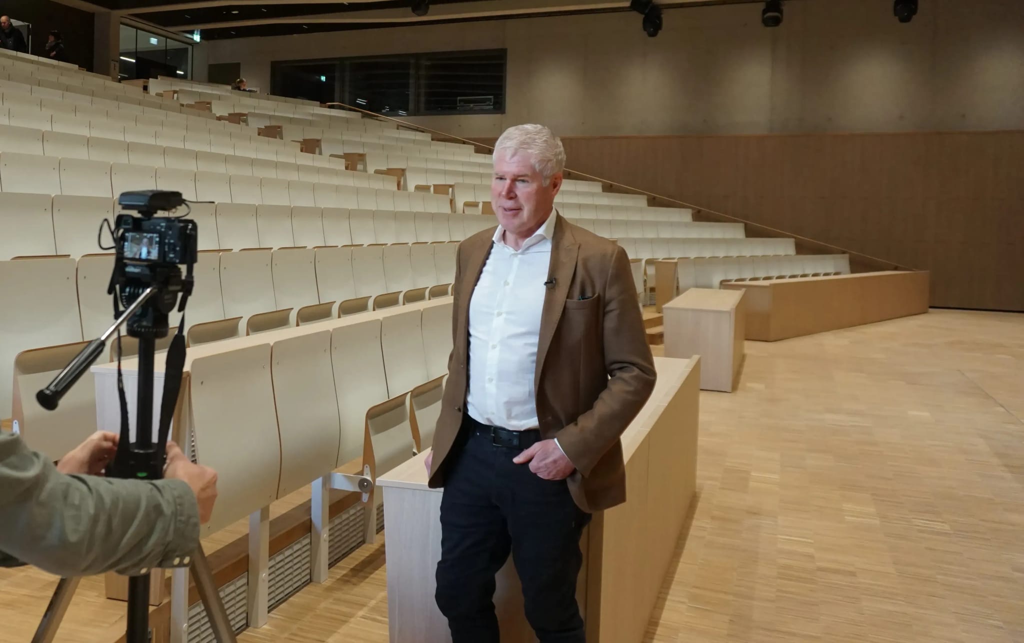 Stefan Moser Uni Doppelboden